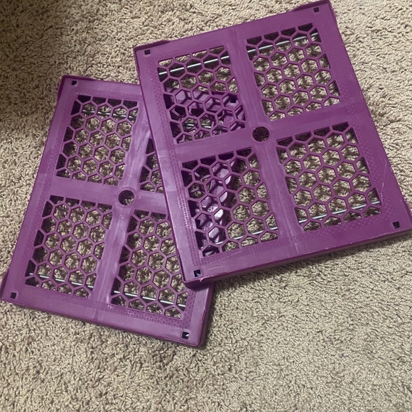 Locker shelfs - Picture 3 of 3